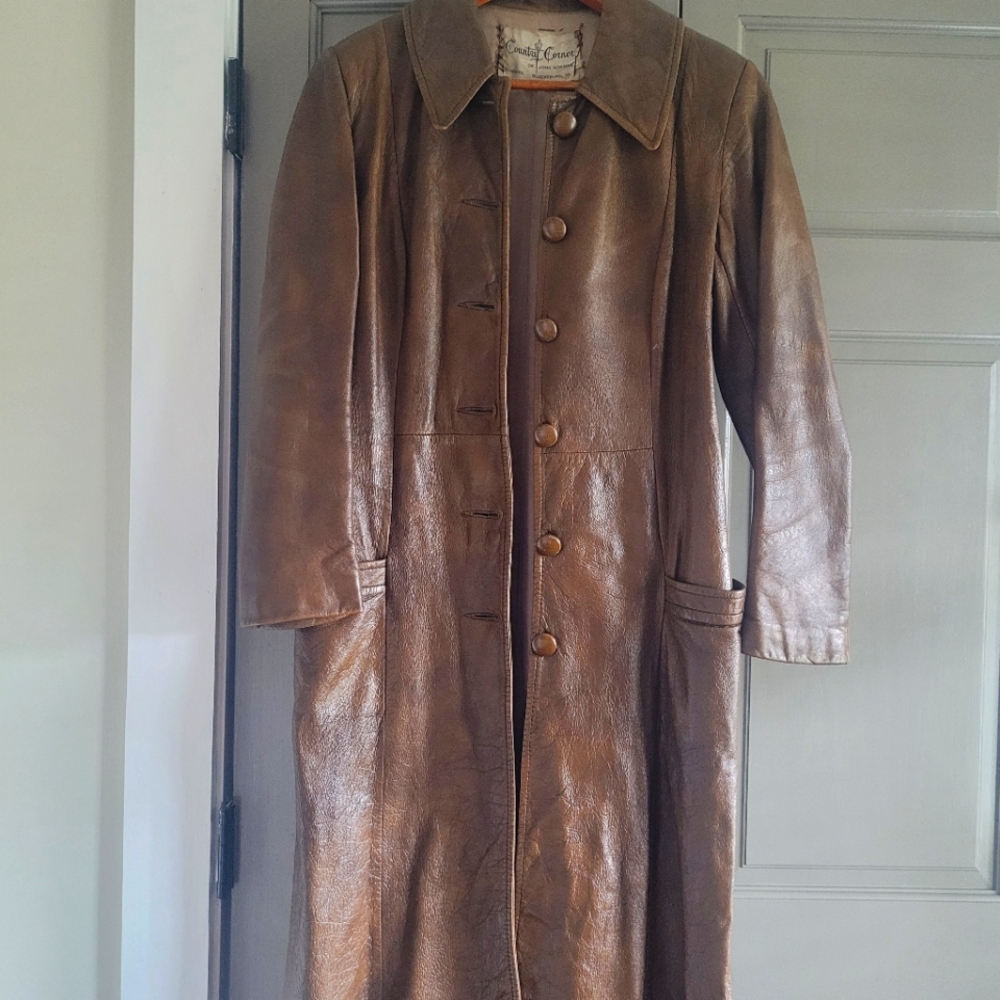 Gorgeous vintage long leather hipster coat